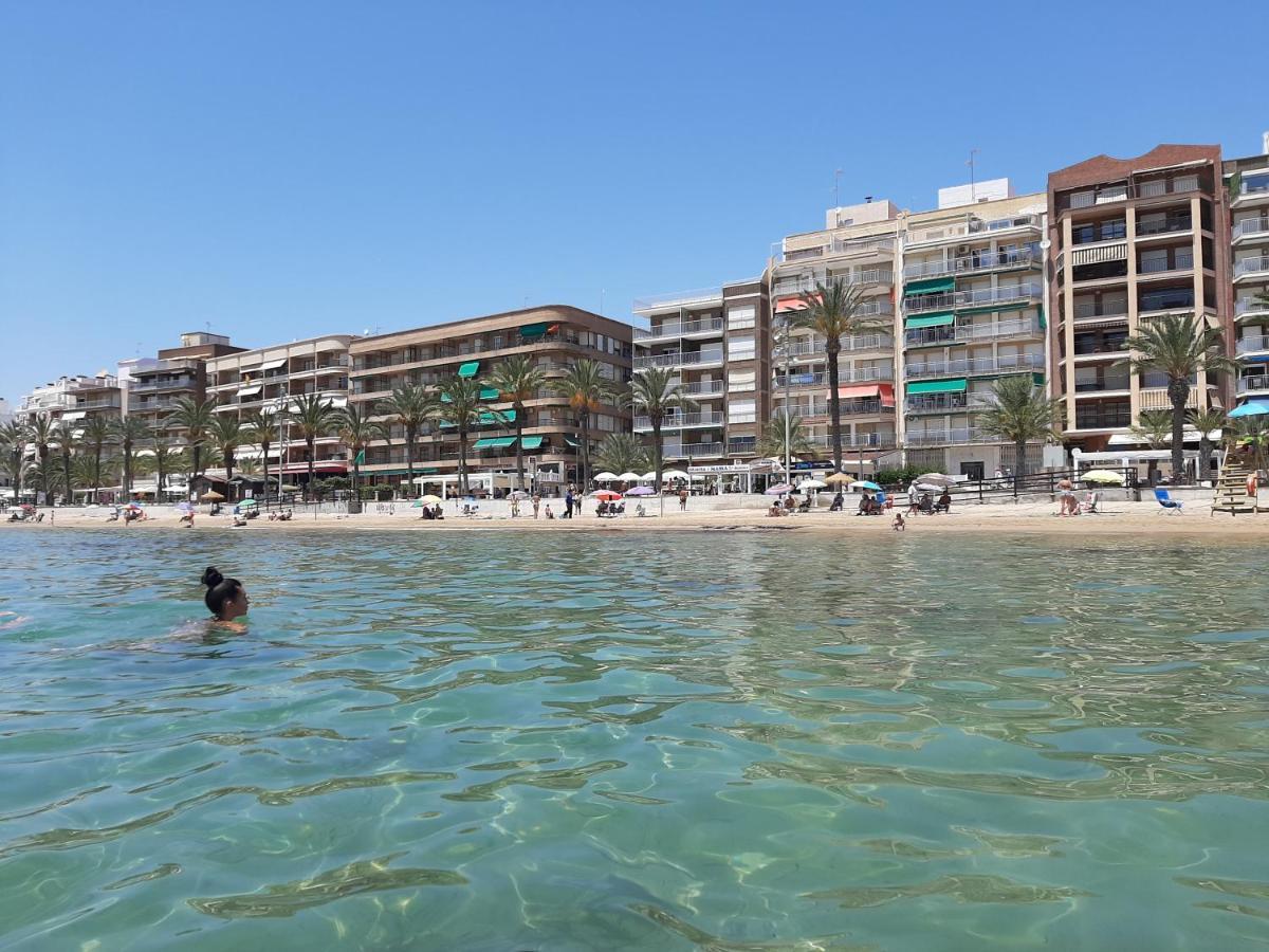Apartamento 1A Linea Anri Torrevieja Kültér fotó