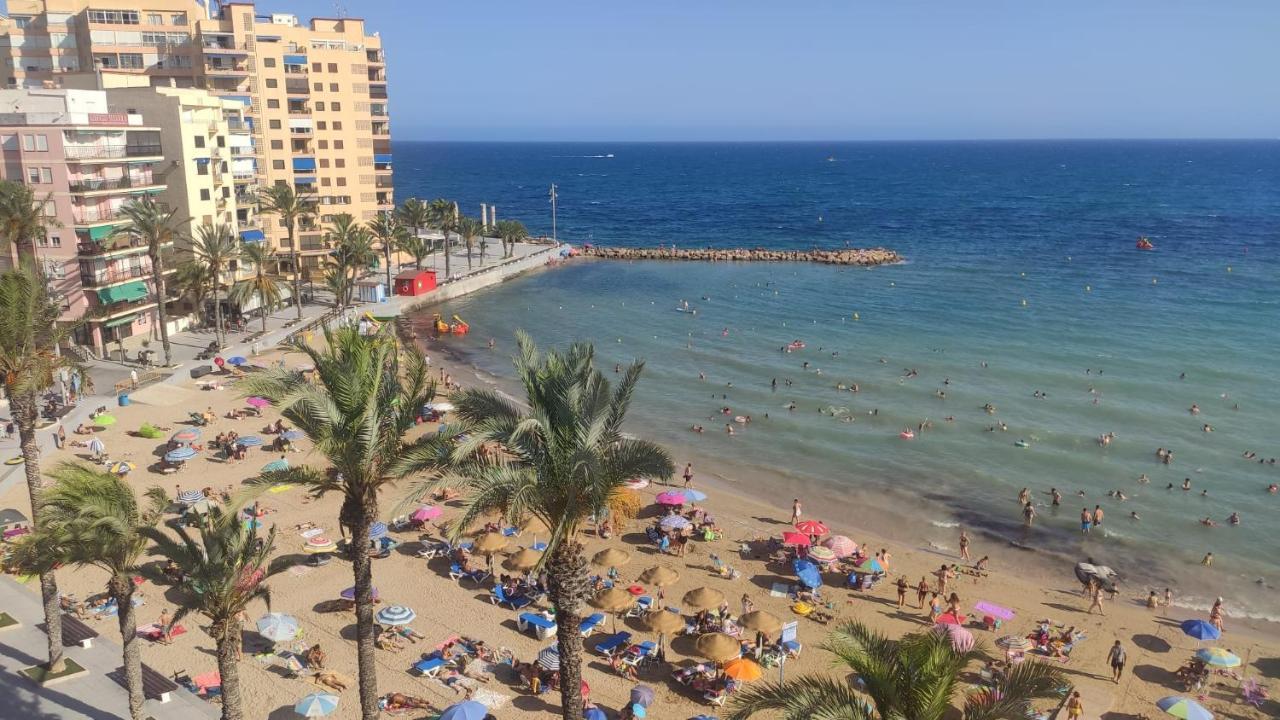 Apartamento 1A Linea Anri Torrevieja Kültér fotó