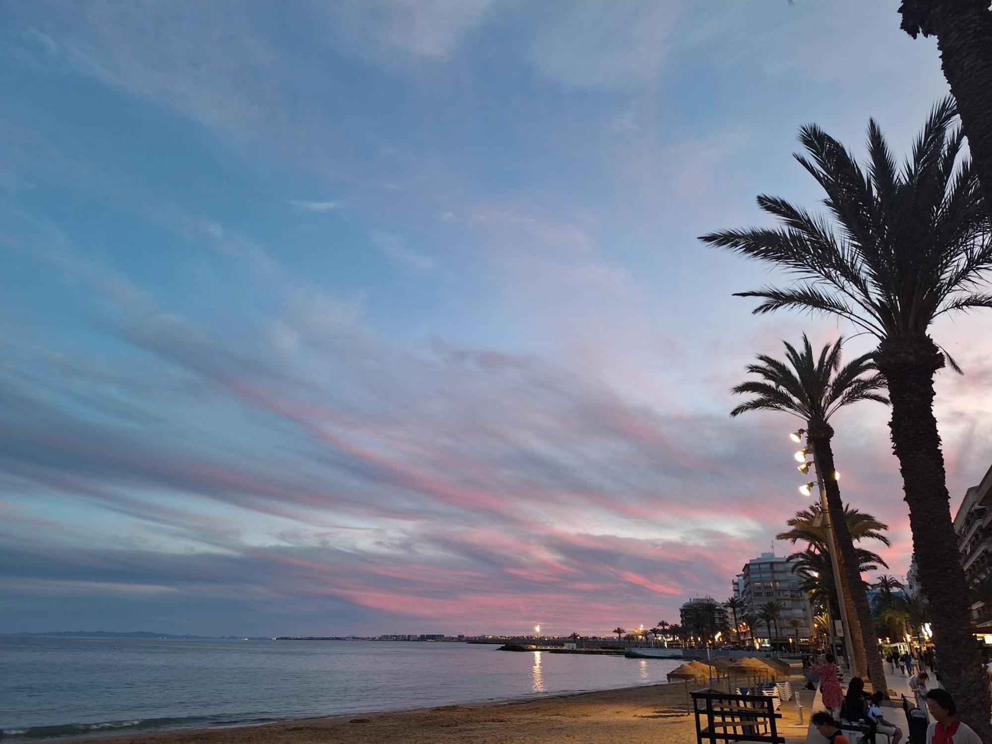 Apartamento 1A Linea Anri Torrevieja Kültér fotó